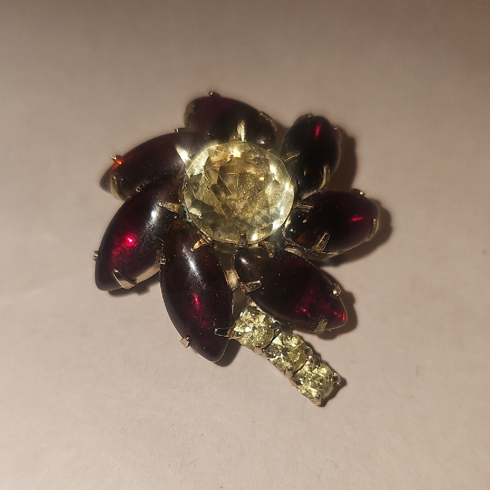 Vintage Rhinestone And Gem Brooch